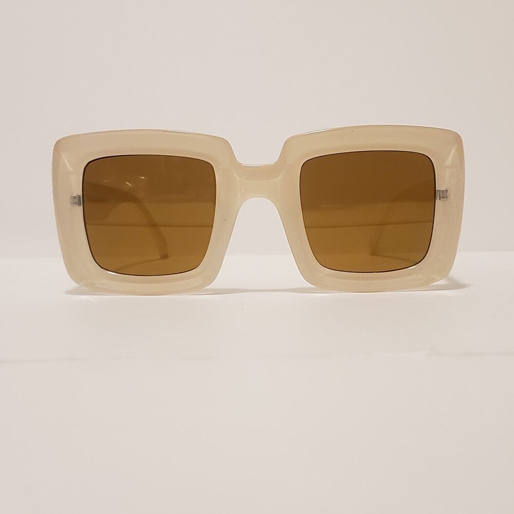 Women's Chunky, Oversized Ivory Square Frame, Brown Lens #A65S
